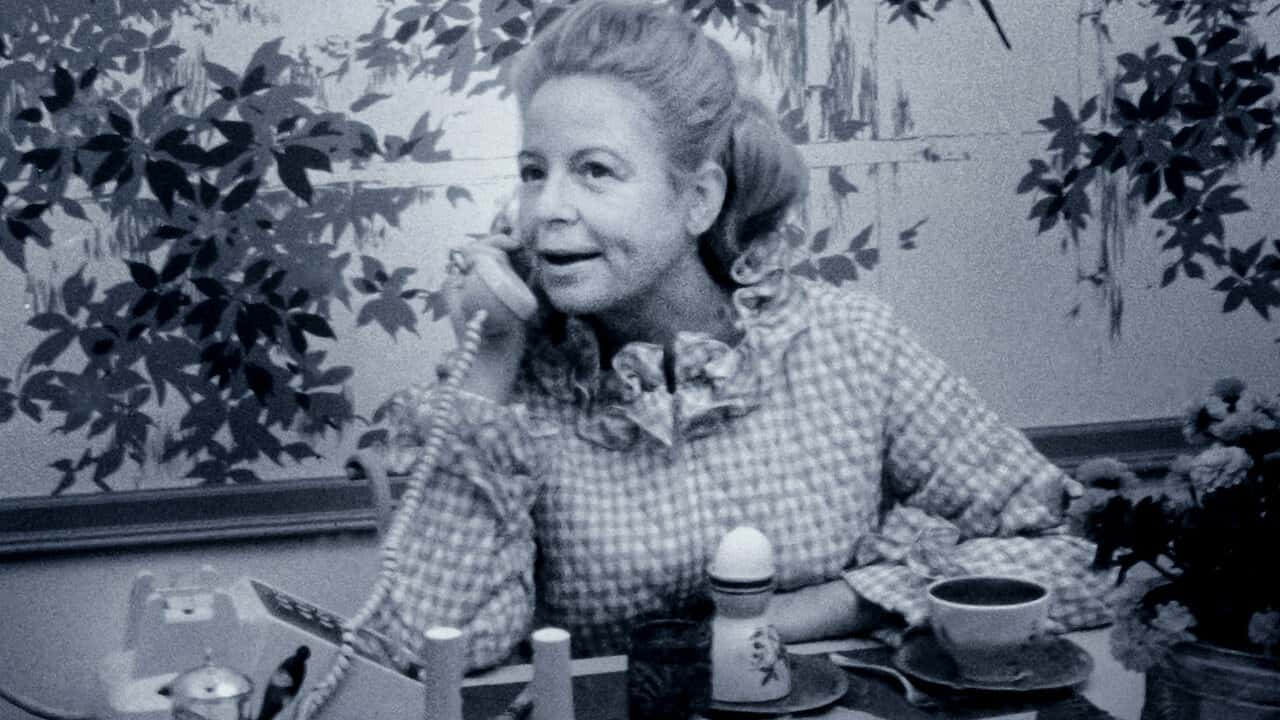 poster Hiệu ứng Martha Mitchell The Martha Mitchell Effect